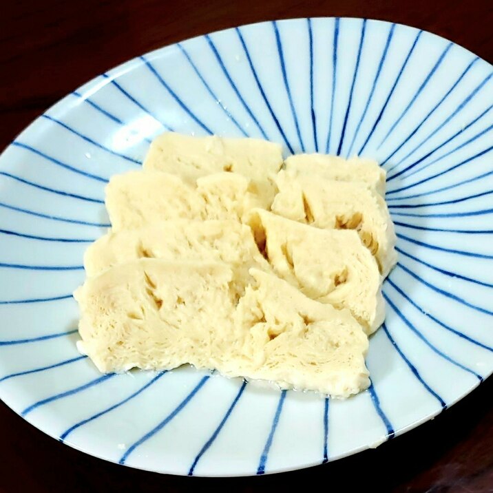 湯葉風?冷凍豆腐をお刺身で♪
